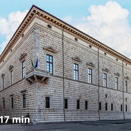 Le Mura Station Modern House - Parcheggio & Wi-fi Gratis Ferrara