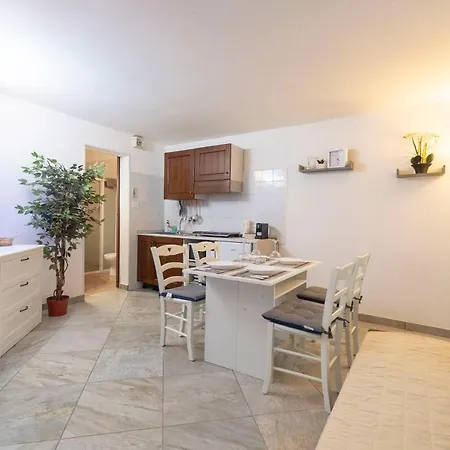 Holiday home Le Mura Station Modern House - Parcheggio & Wi-fi Gratis Ferrara