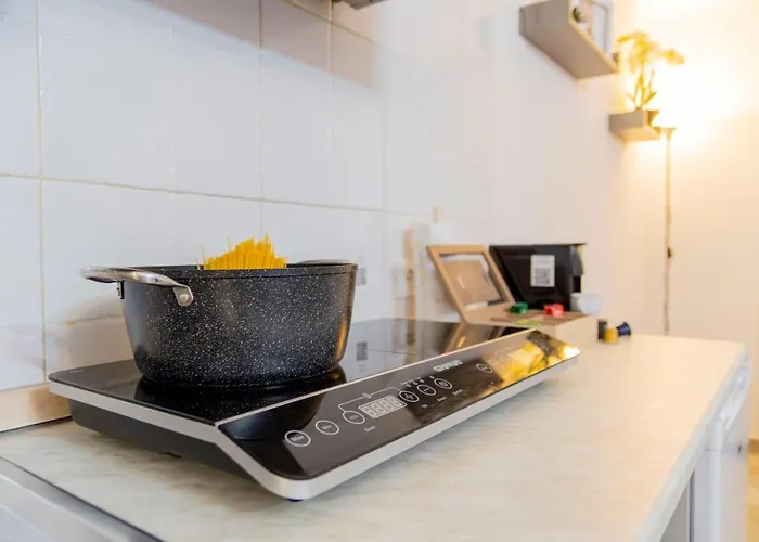 Le Mura Station Modern House - Parcheggio & Wi-fi Gratis * Ferrara