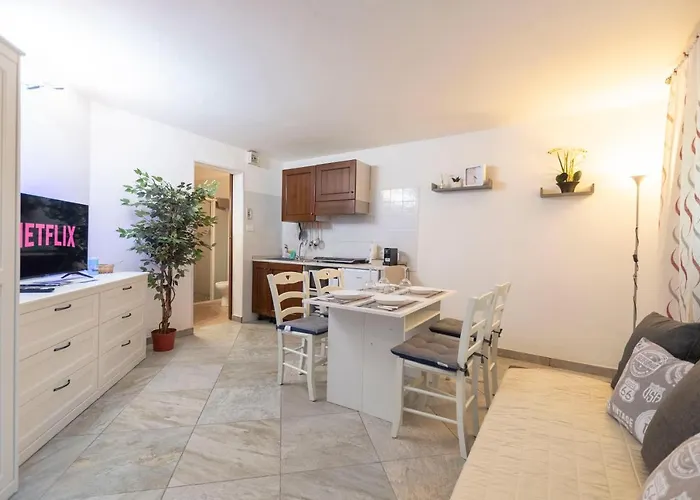 Dom wakacyjny Le Mura Station Modern House - Parcheggio & Wi-fi Gratis Ferrara