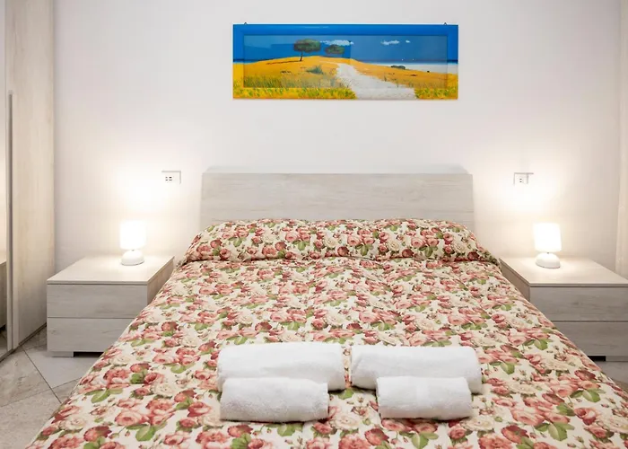 Le Mura Station Modern House - Parcheggio & Wi-fi Gratis * Ferrara