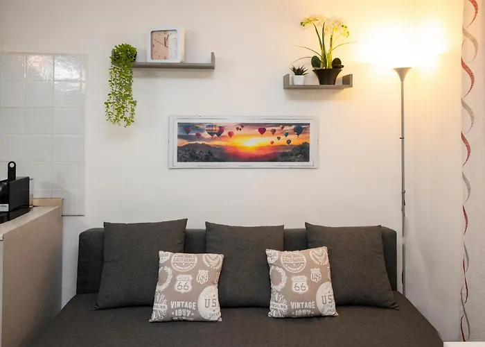 Le Mura Station Modern House - Parcheggio & Wi-fi Gratis